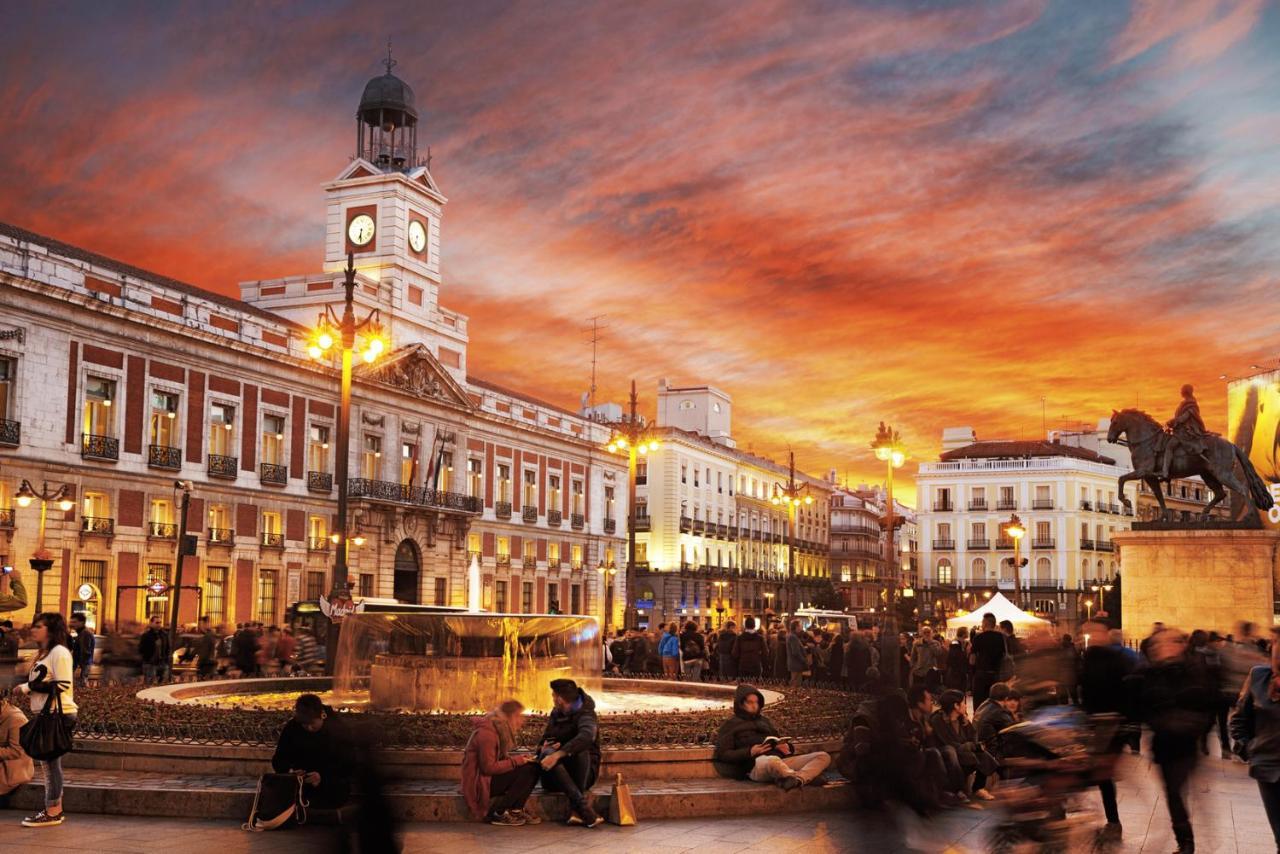 Chueca Gran Via Marcos Parking Tph * Madryt